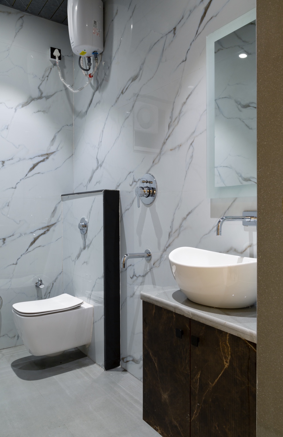Modern Bathroom