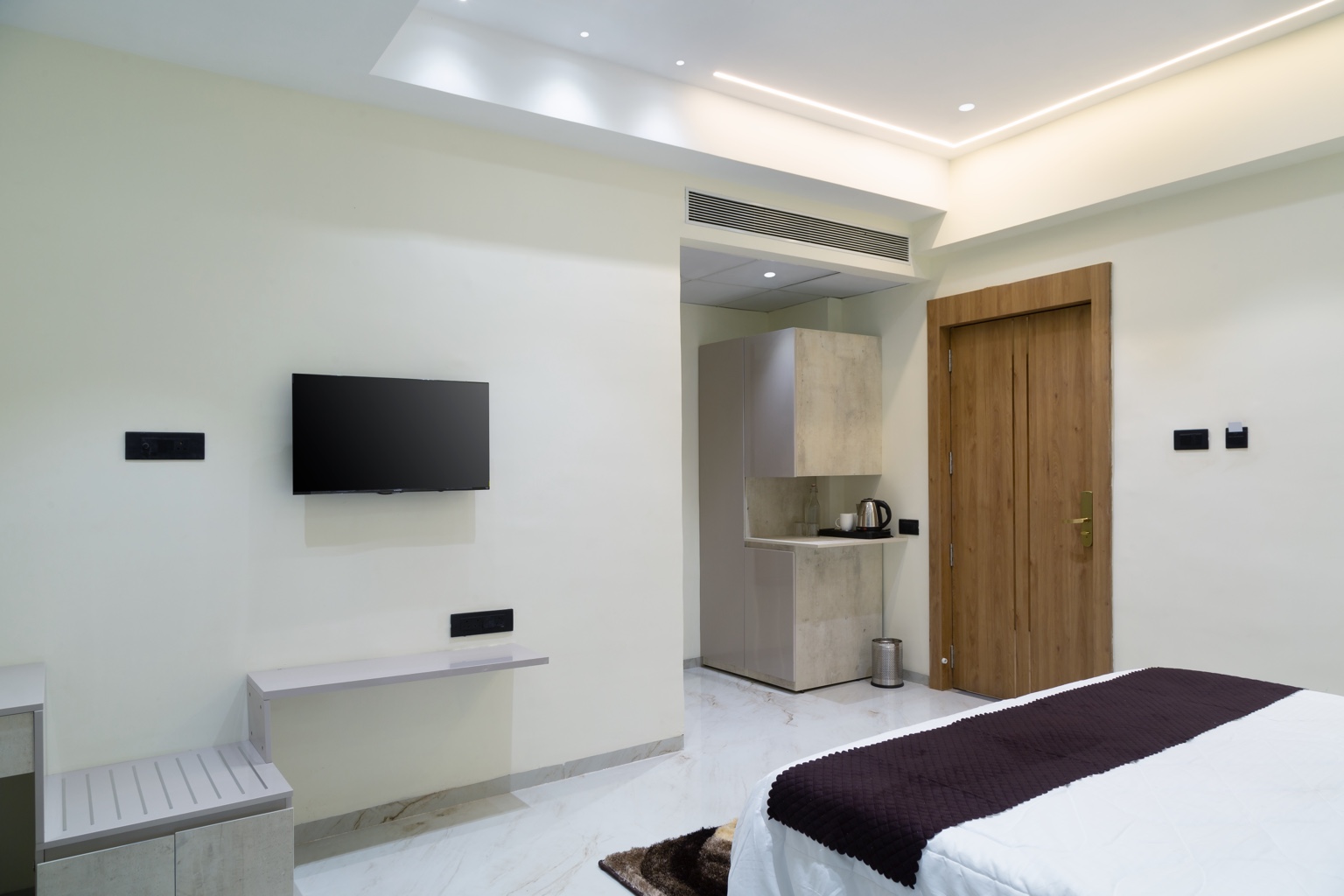 Spacious Room